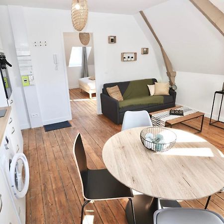 Apartmán Napoleon Gare 7 T2 Dernier Etage Bylocly Pontivy Exteriér fotografie